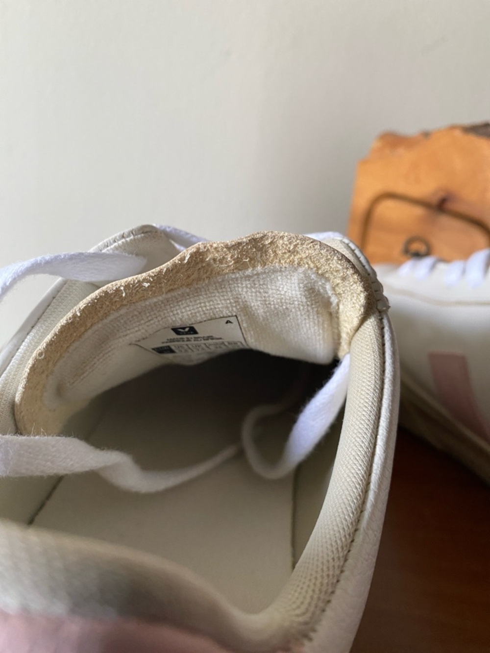 Veja Campo Sneaker - Picture 10 of 11
